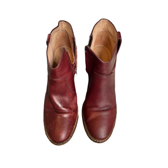 Rivet & Thread  Burgundy Ankle Boots Size 10 - Picture 3 of 11